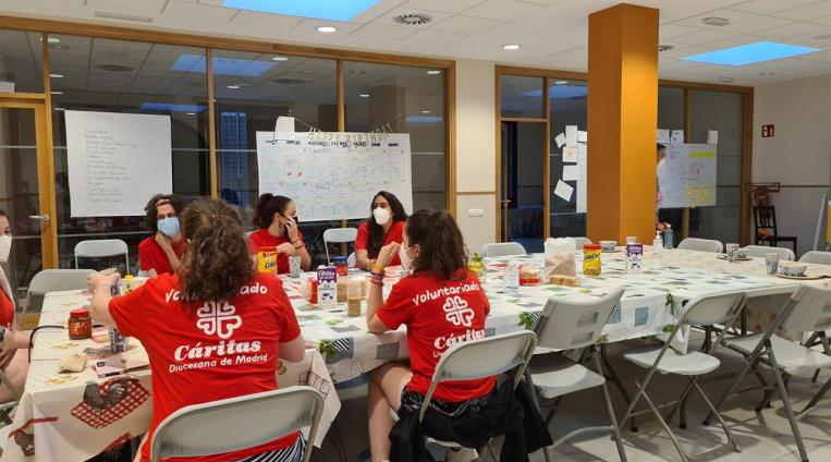 Católica no Porto participa em programa europeu de voluntariado - Imagem